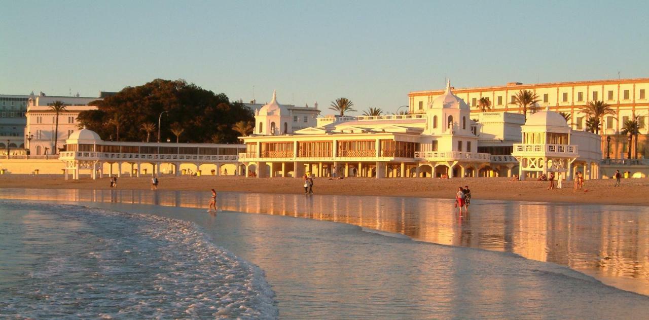 Cdz - Poniente, Intimo Apartamento En El Corazon De Cádiz Eksteriør bilde