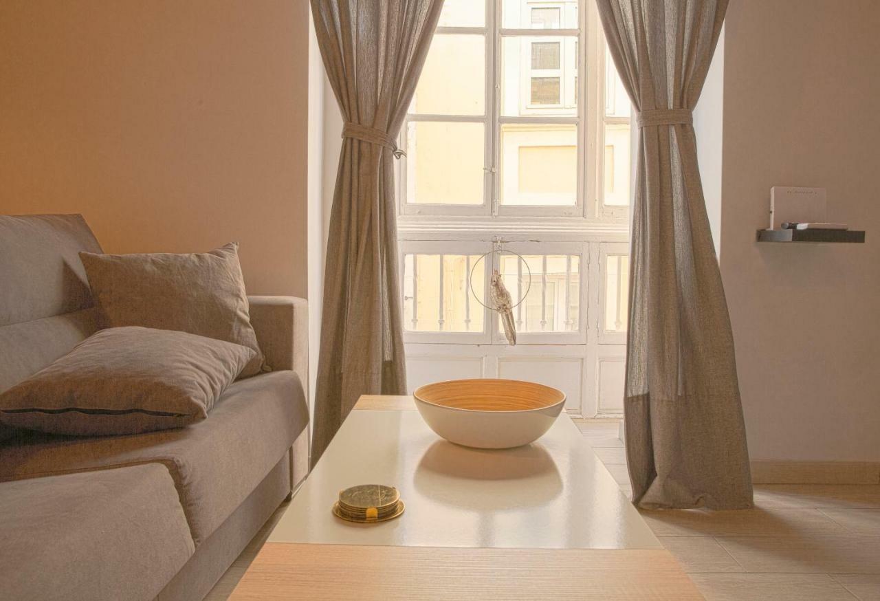 Cdz - Poniente, Intimo Apartamento En El Corazon De Cádiz Eksteriør bilde